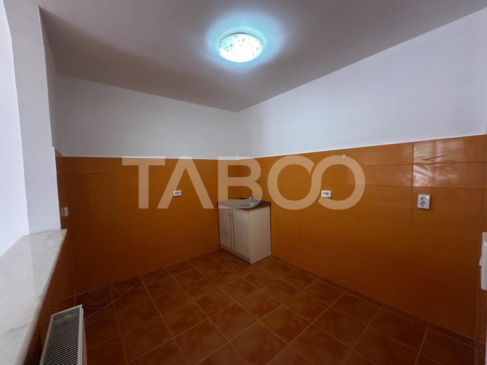 Exclusivitate - Garsoniera de vanzare la etajul 2 in Sibiu 40 mpu