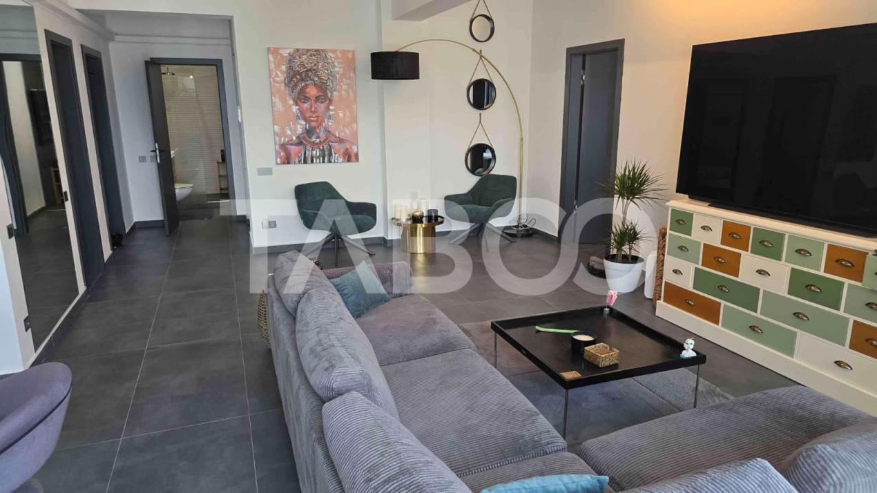 EXCLUSIVITATE Penthouse de lux cu vedere panoramica spre munti Sibiu