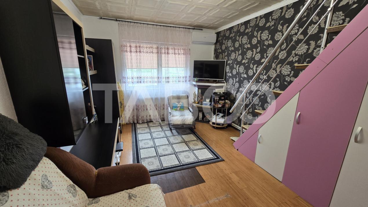 FARA COMISION - Apartament de vanzare 3 camere 2 bai 61mpu Lazaret