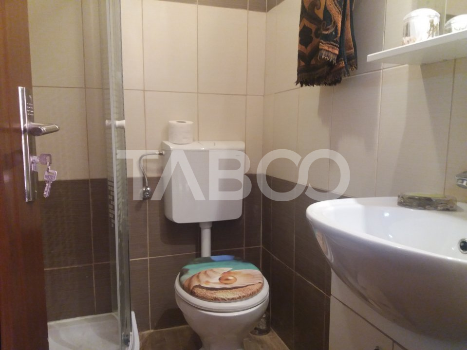 Garsoniera 32 mp de inchiriat cu gradina in zona Garii Sibiu