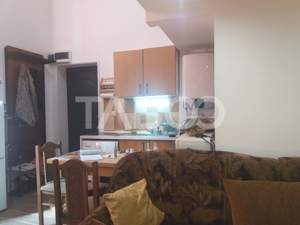 Garsoniera 32 mp de inchiriat cu gradina in zona Garii Sibiu