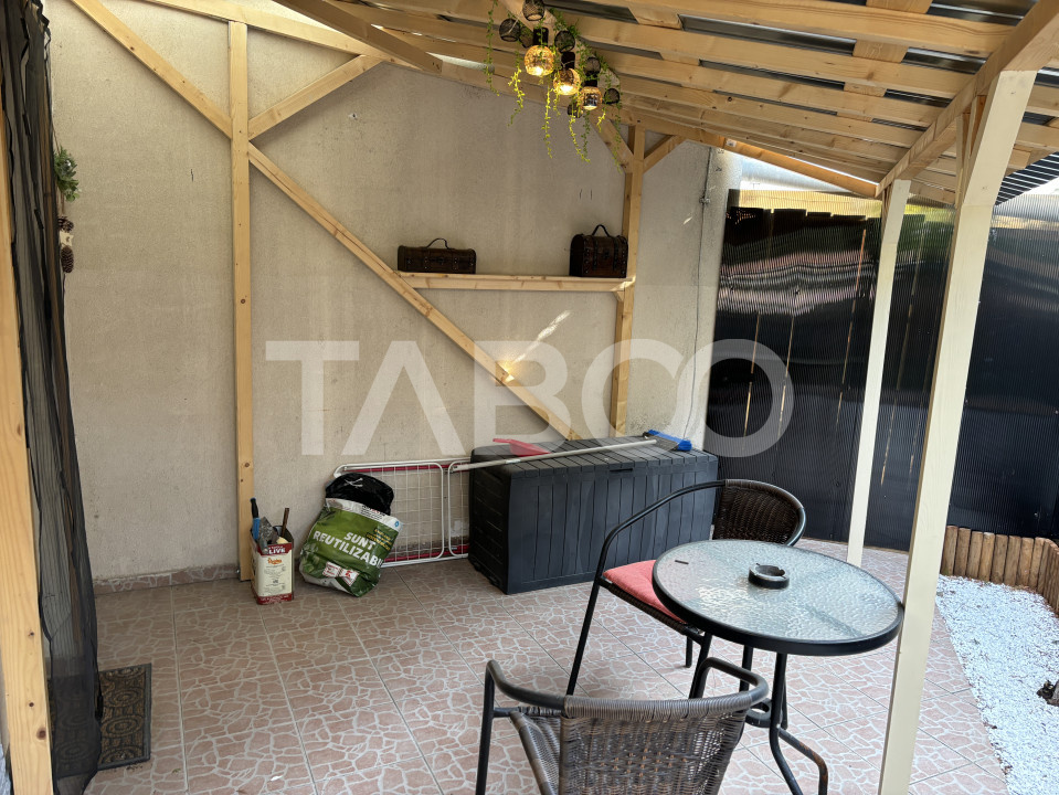 Garsoniera cocheta 36 mp utili cu gradina de 31 mp Calea Poplacii