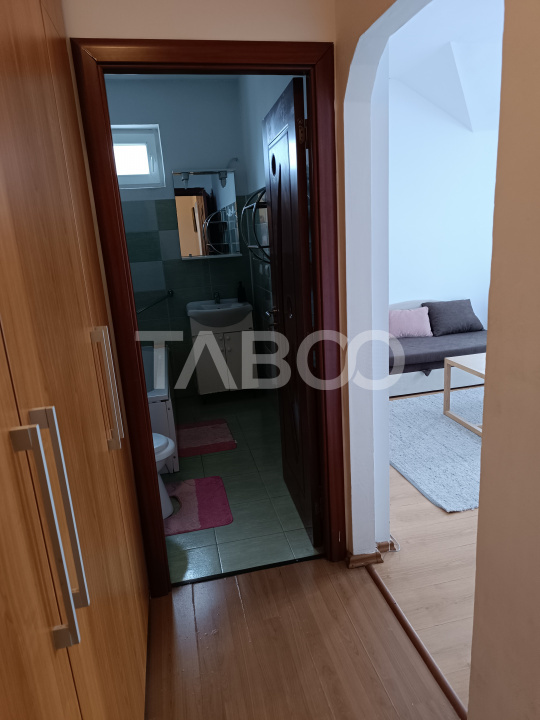 Garsoniera cu balcon mobilata si utilataTurnisor zona linistita