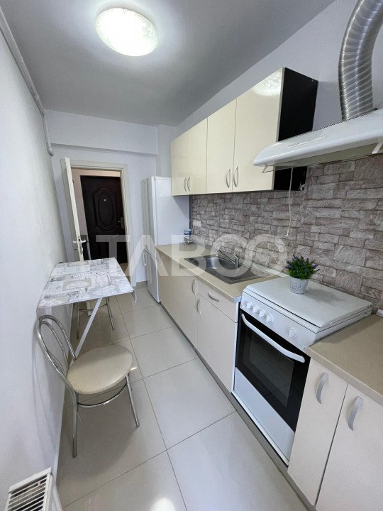 Garsoniera cu bucatarie separata INCHIRIATA cu 350 de euro pe luna