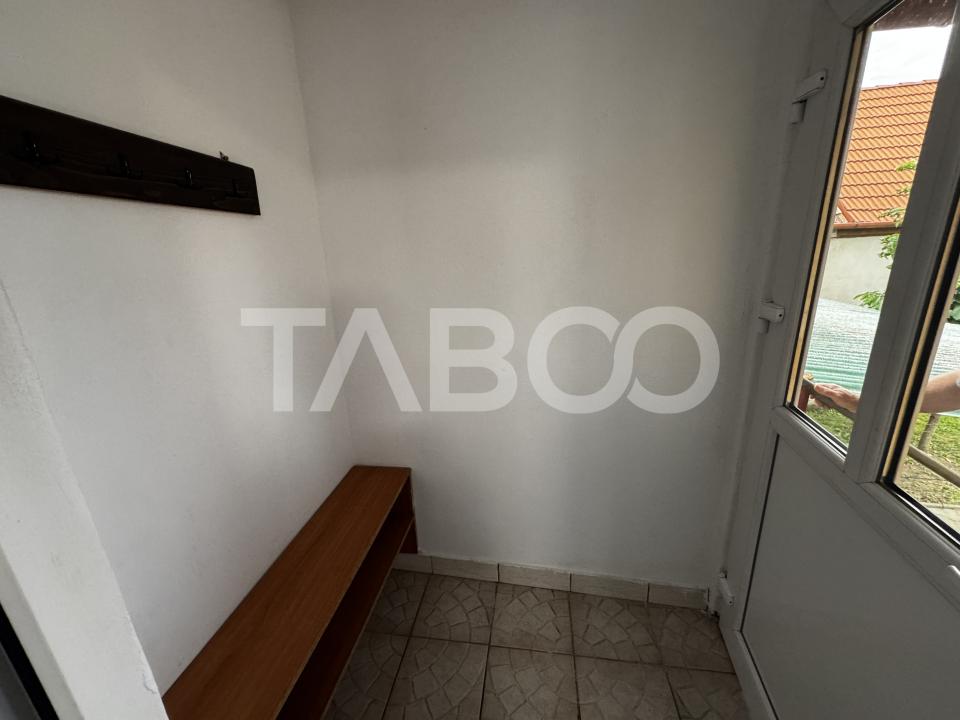 Garsoniera de inchiriat 28 mp si curte zona Trei Stejari Sibiu