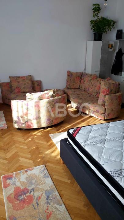 Garsoniera de inchiriat 40 mp parcare zona Sub Arini Sibiu
