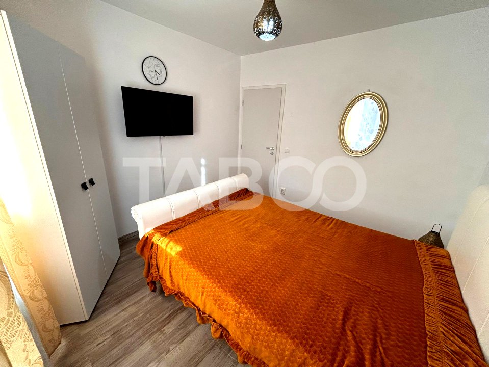 Garsoniera de inchiriat 45 mpu curte privata zona Calea Surii Mici