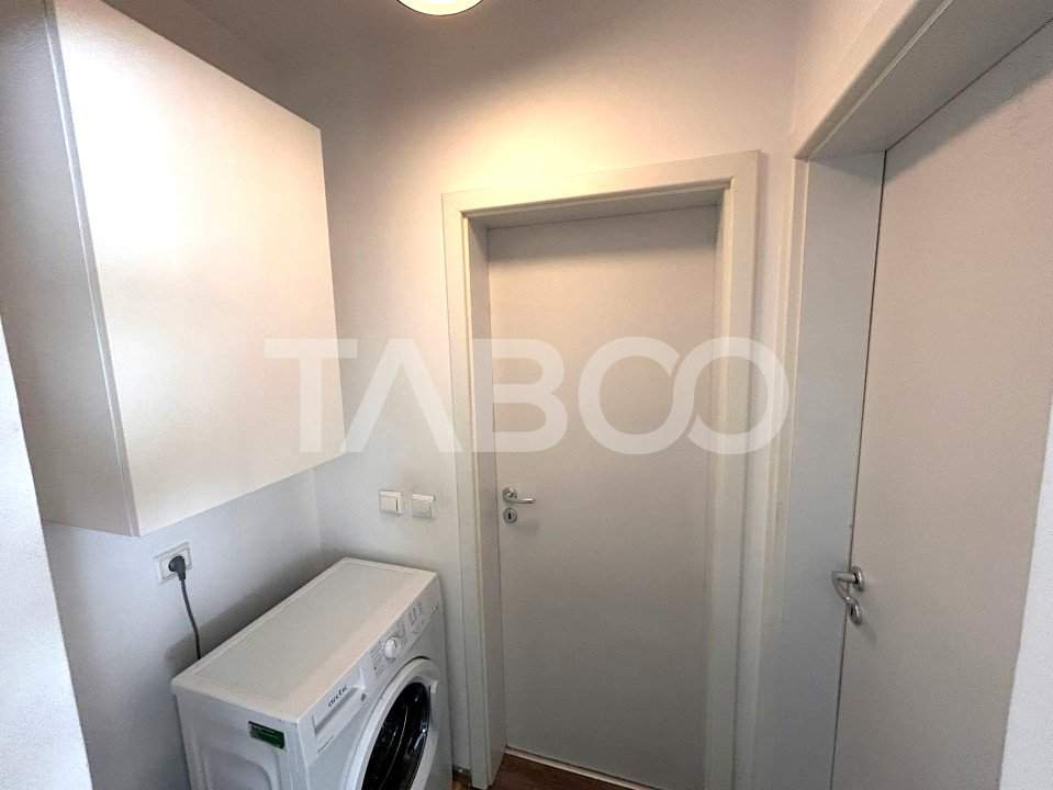 Garsoniera de inchiriat 45 mpu curte privata zona Calea Surii Mici