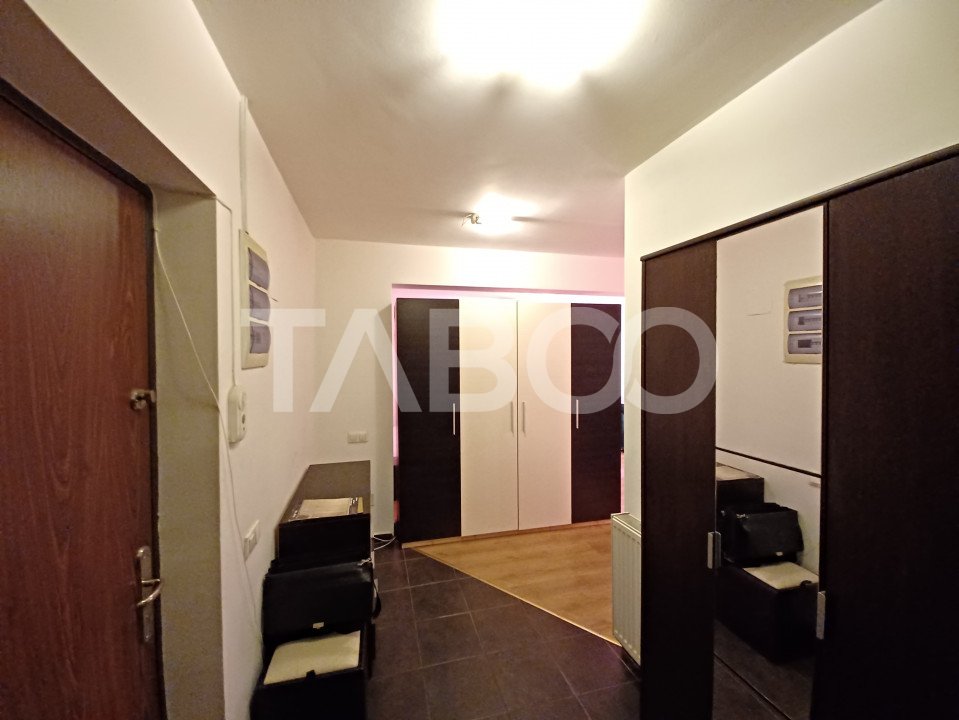 Garsoniera de inchiriat cu balcon parcare si pivnita Colinei Sibiu