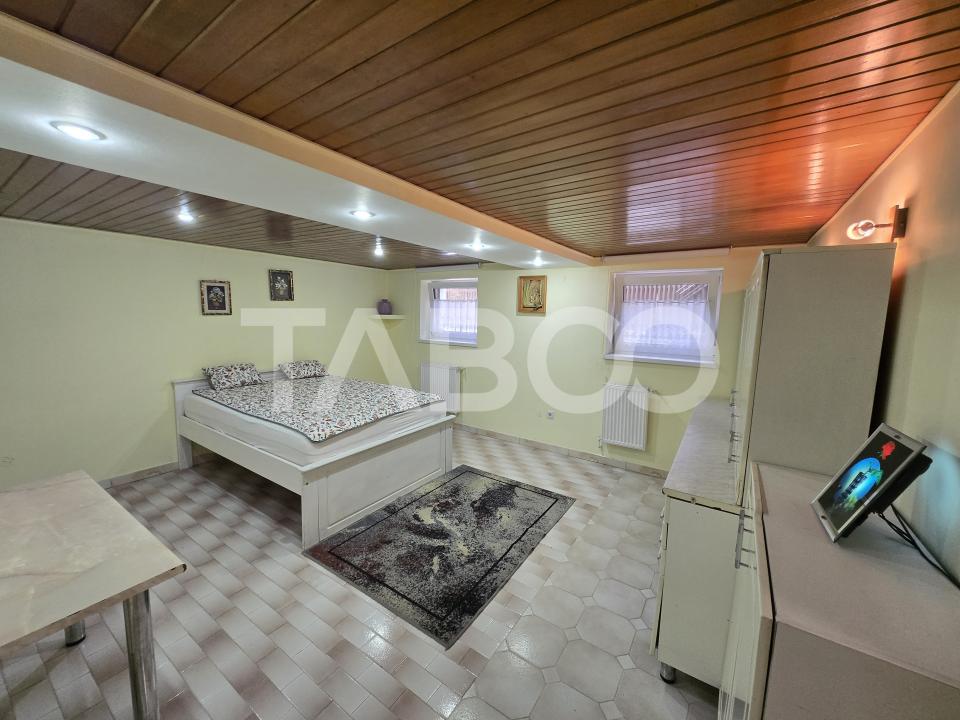 Garsoniera de inchiriat decomandata 35 mpu zona Central Sibiu