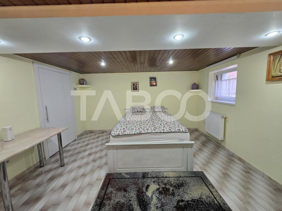 Garsoniera de inchiriat decomandata 35 mpu zona Central Sibiu