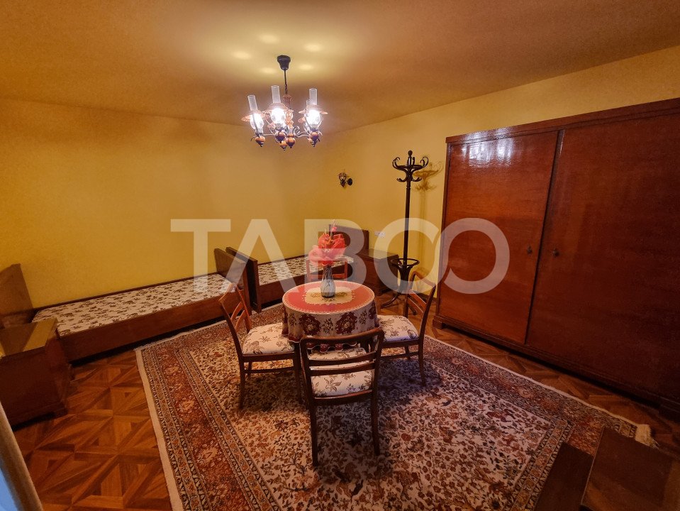 Garsoniera de inchiriat etaj 1  in Centru Istoric 36mpu 