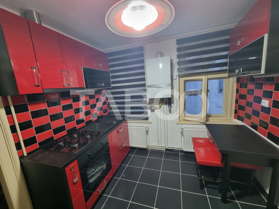 Garsoniera de inchiriat etaj 1  in Centru Istoric 36mpu 