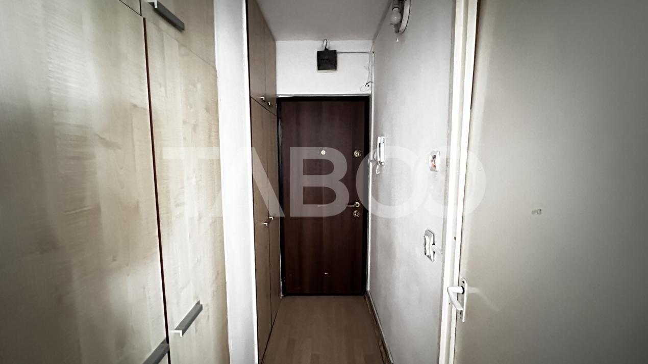Garsoniera de inchiriat  mobilata utilata 30 mpu zona Valea Aurie