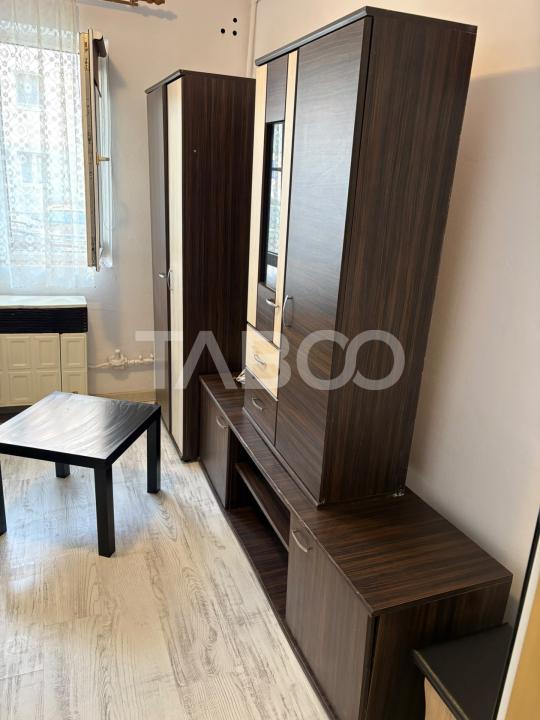 Garsoniera de vanzare 18 mpu in zona Broscarie