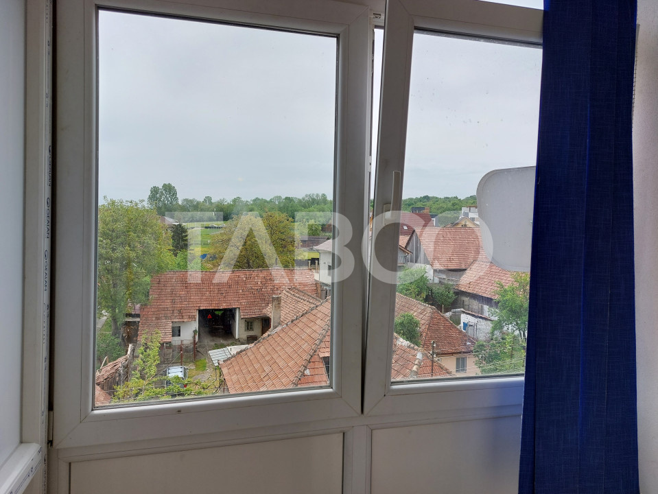 Garsoniera de vanzare 22 mp camera baie bucatarie balcon Cisnadie
