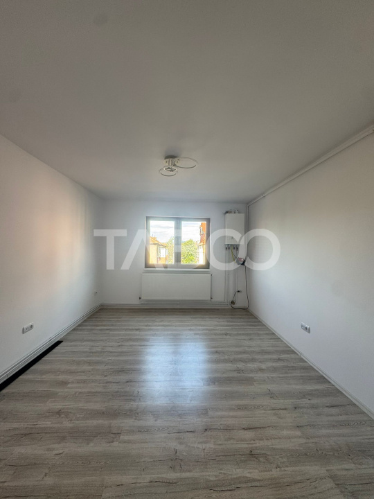 Garsoniera de vanzare 22 mp utili prima afisare zona Terezian 