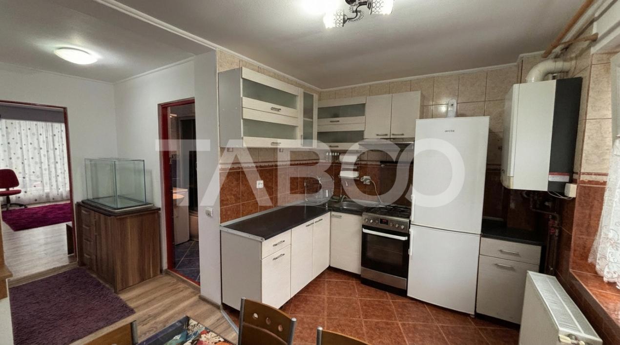 Garsoniera de vanzare 33mpu + parcare si curte privata