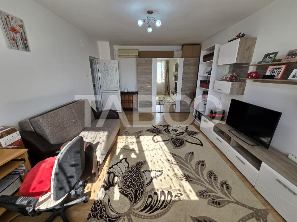 Garsoniera de vanzare 37 mpu balcon pivnita 25 mp Turnisor COMISION 0