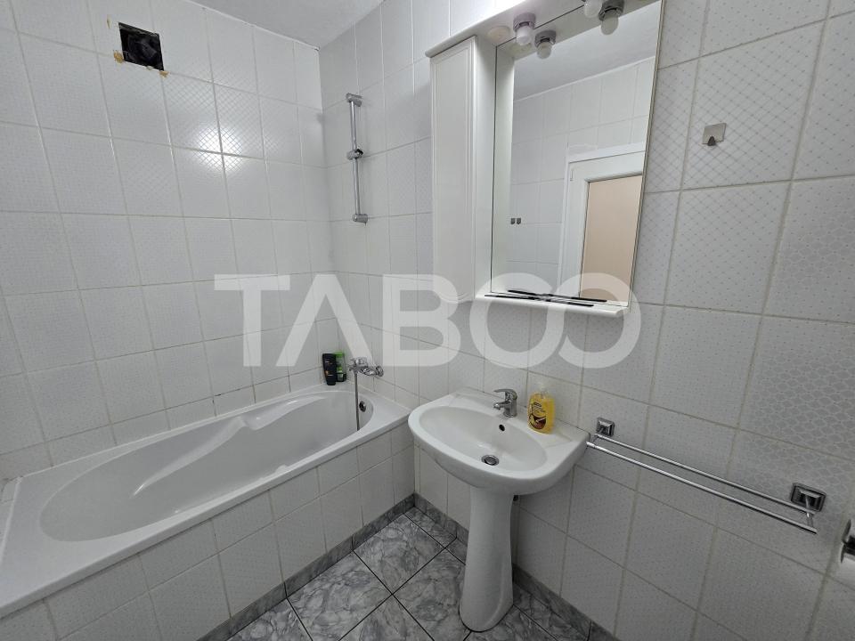Garsoniera de vanzare 37 mpu balcon pivnita 25 mp Turnisor COMISION 0