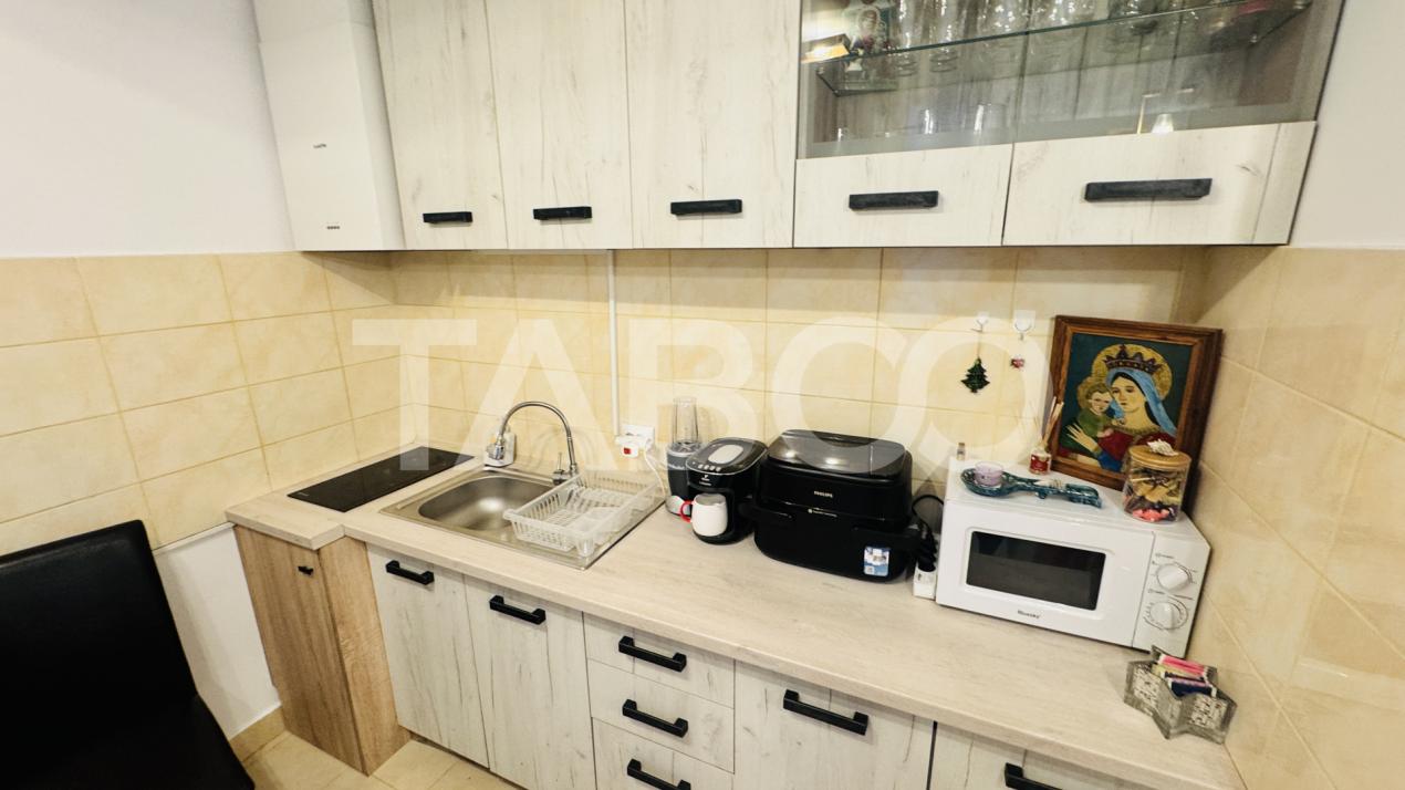 Garsoniera de vanzare 40 mp utili balcon de 7mp Tilisca Sibiu