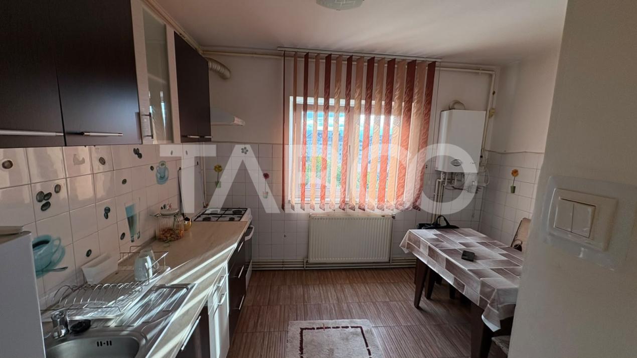 Garsoniera de vanzare 41 mpu in zona Terezian balcon 3 mp