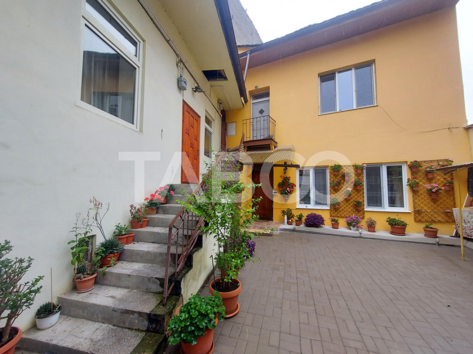 Garsoniera de vanzare 43 mpu pivnita zona Orasul de Jos Sibiu