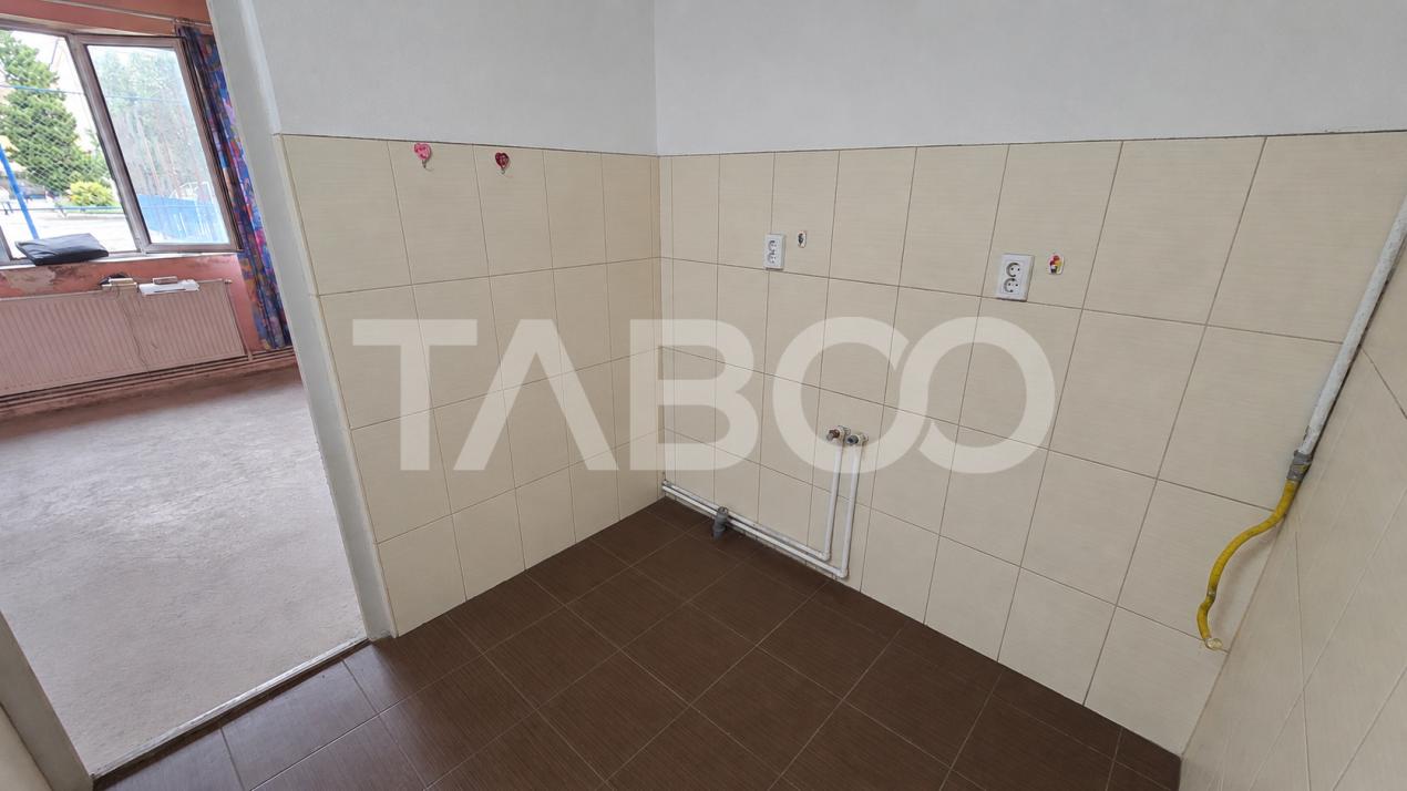 Garsoniera de vanzare de renovat 20mp in zona Terezian Sibiu