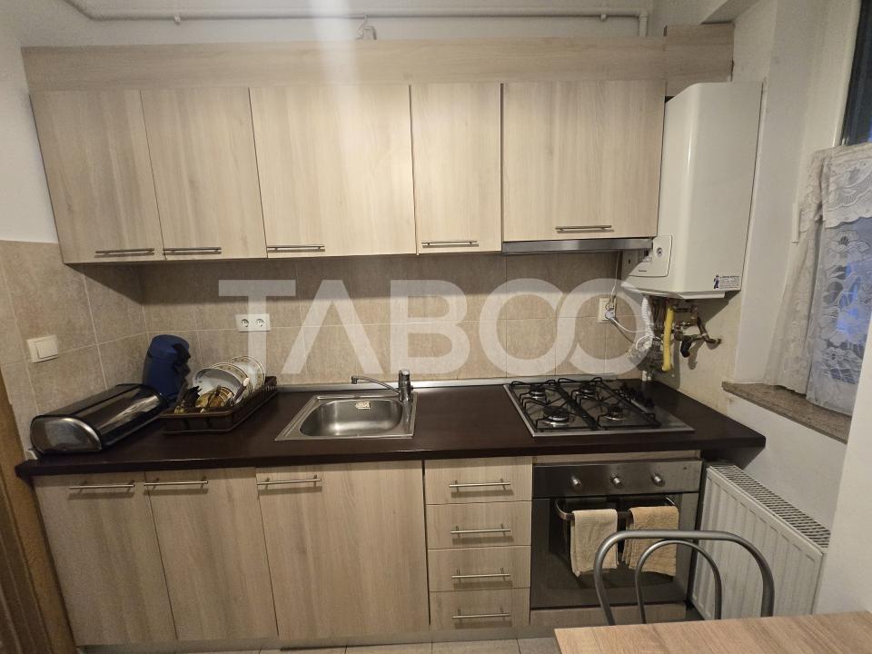 Garsoniera de vanzare decomandata 29mp cu balcon zona Turnisor Sibiu