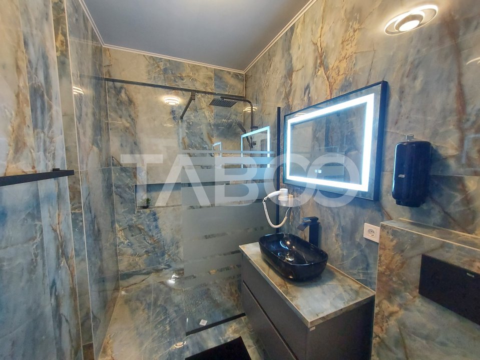 Garsoniera de vanzare decomandata 38 mpu balcon loc de parcare