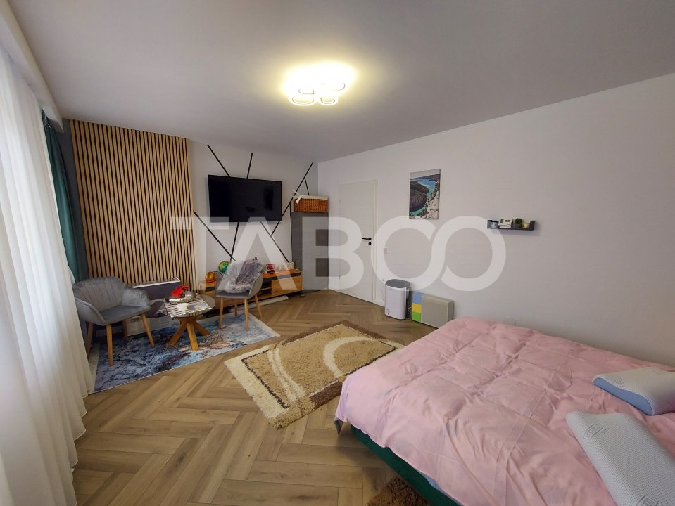 Garsoniera de vanzare decomandata 38 mpu balcon loc de parcare