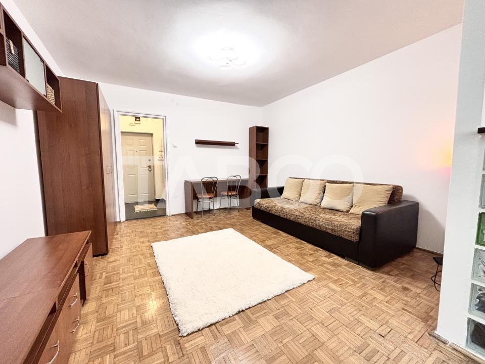 Garsoniera de vanzare finisata la cheie in Gheorgheni etaj 2 cu lift