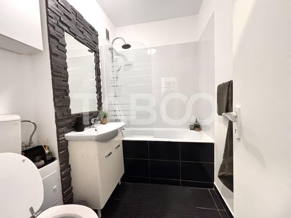 Garsoniera de vanzare finisata la cheie in Gheorgheni etaj 2 cu lift