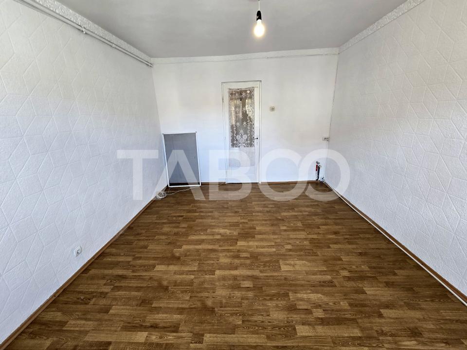 Garsoniera de vanzare la etajul intermediar 3 in Lazaret Sibiu