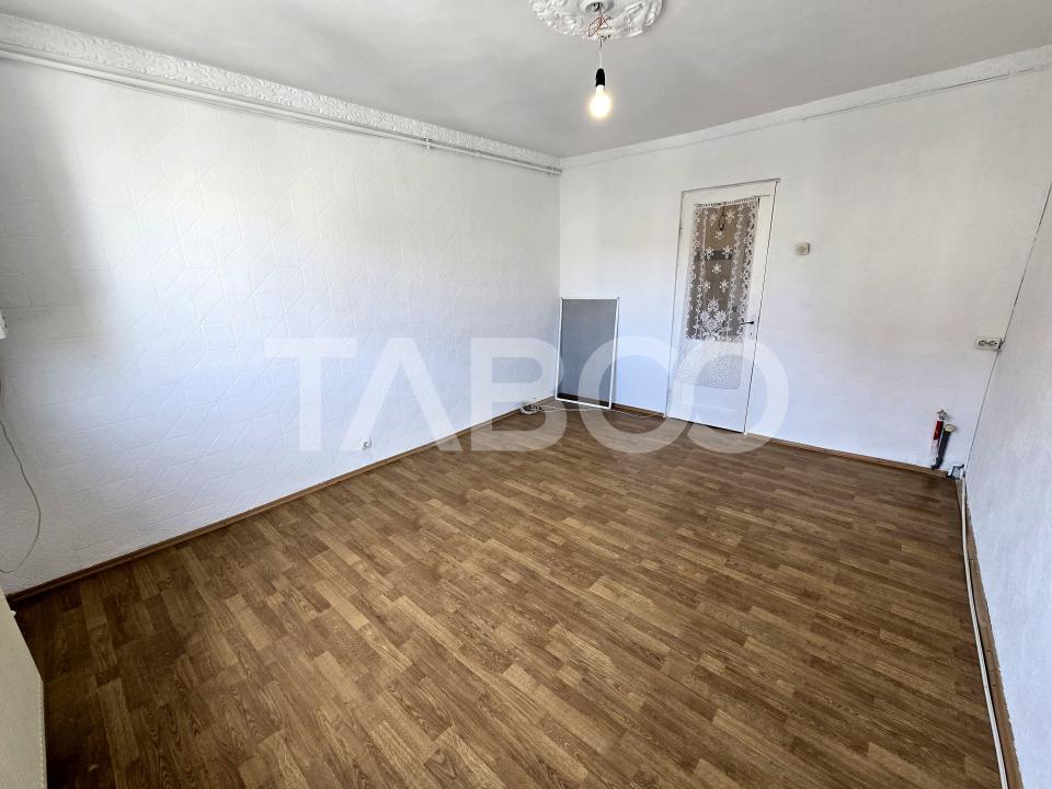 Garsoniera de vanzare la etajul intermediar 3 in Lazaret Sibiu