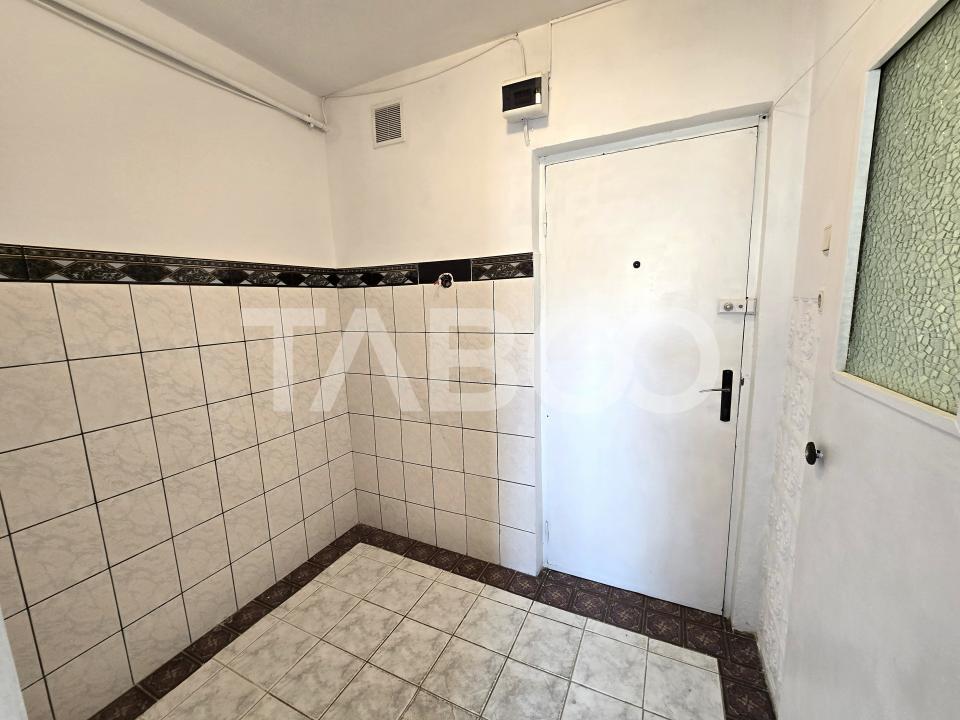 Garsoniera de vanzare la etajul intermediar 3 in Lazaret Sibiu