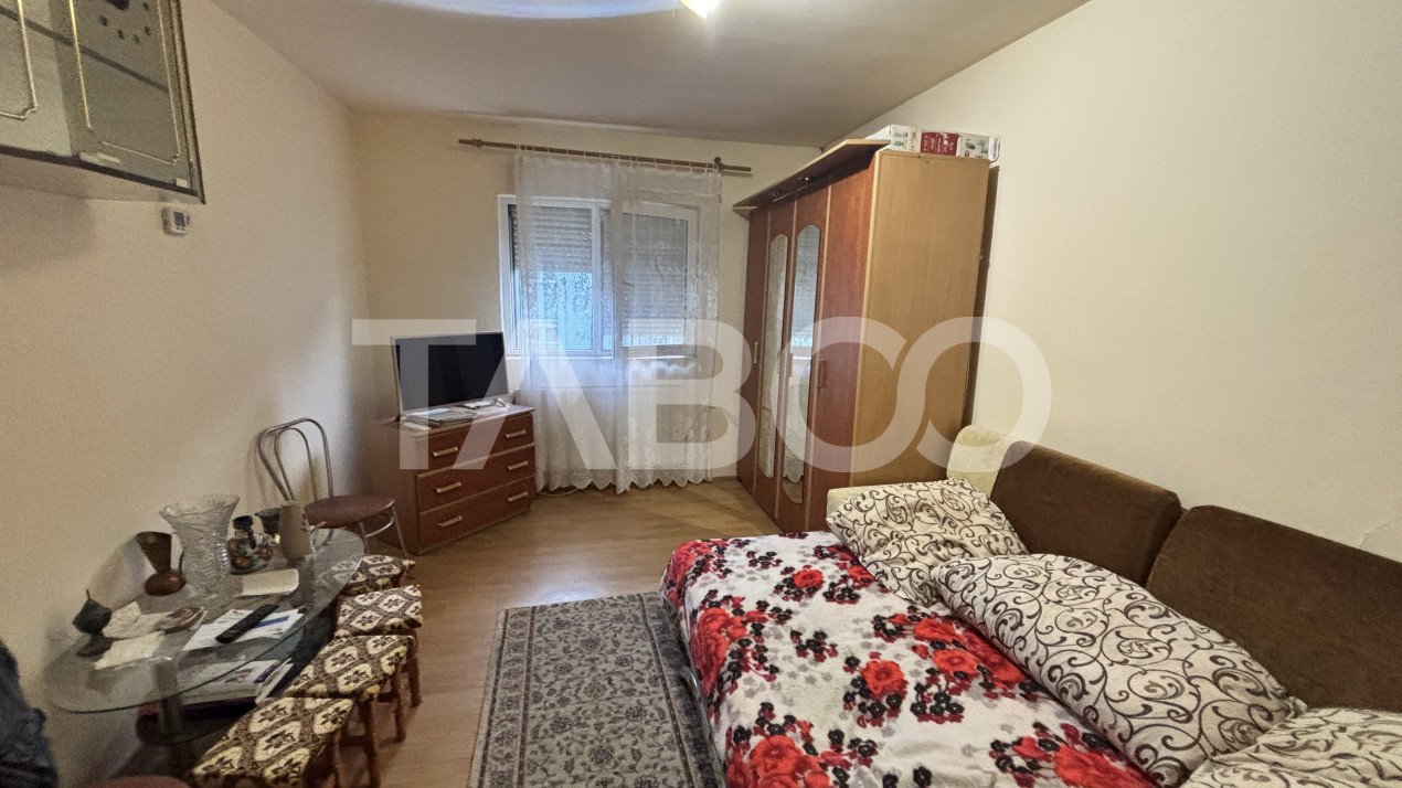 Garsoniera de vanzare mobilata si utilata 26mpu Stefan cel Mare Sibiu
