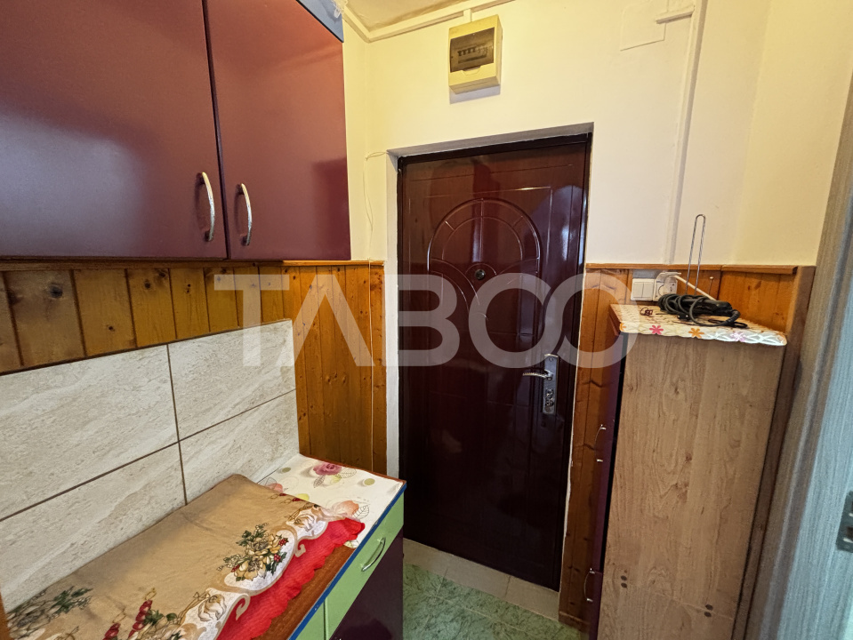 Garsoniera de vanzare mobilata si utilata in zona Broscarie Sibiu