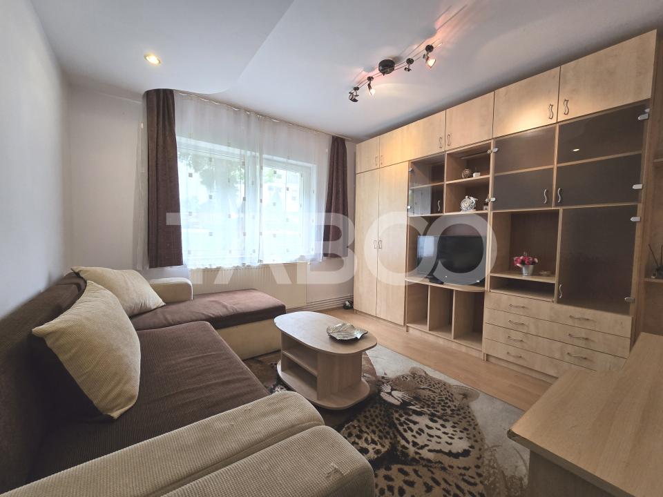 Garsoniera de vanzare mobilata utilata la parter in Vasile Aaron Sibiu