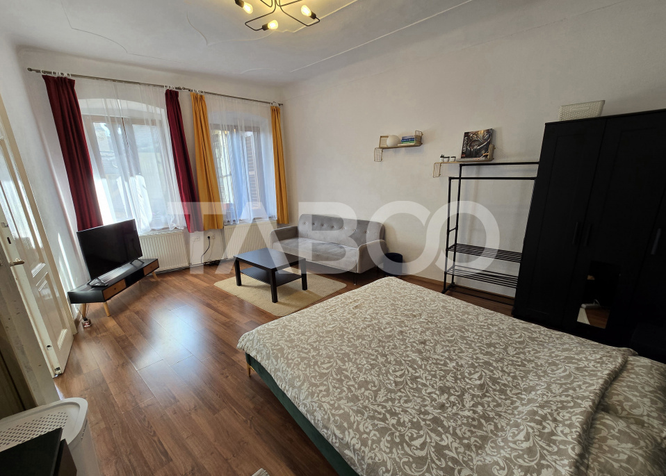 Garsoniera de vanzare regim hotelier cu pivnita in Orasul de Jos Sibiu