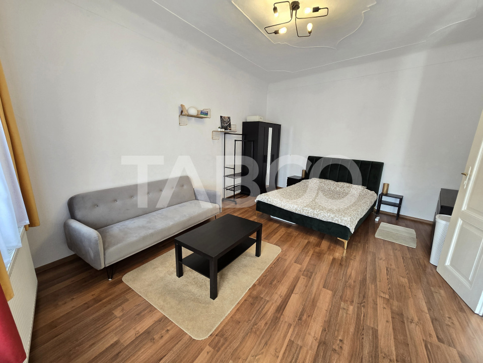 Garsoniera de vanzare regim hotelier cu pivnita in Orasul de Jos Sibiu
