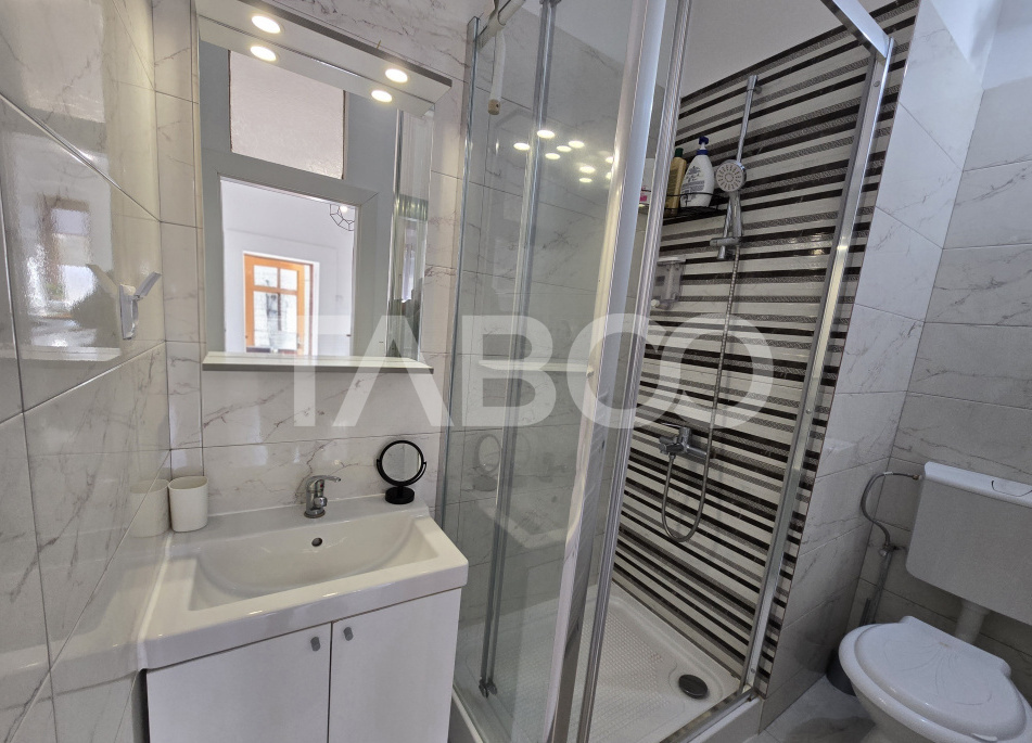 Garsoniera de vanzare regim hotelier cu pivnita in Orasul de Jos Sibiu