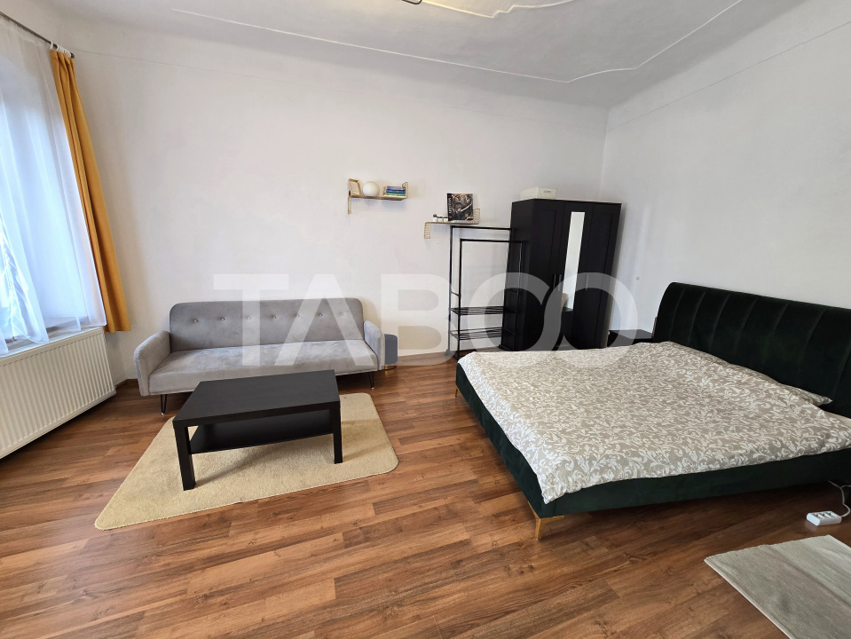 Garsoniera de vanzare regim hotelier cu pivnita in Orasul de Jos Sibiu