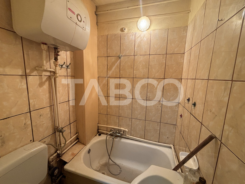 Garsoniera de vanzare Sibiu zona Terezian 21 mp utili 