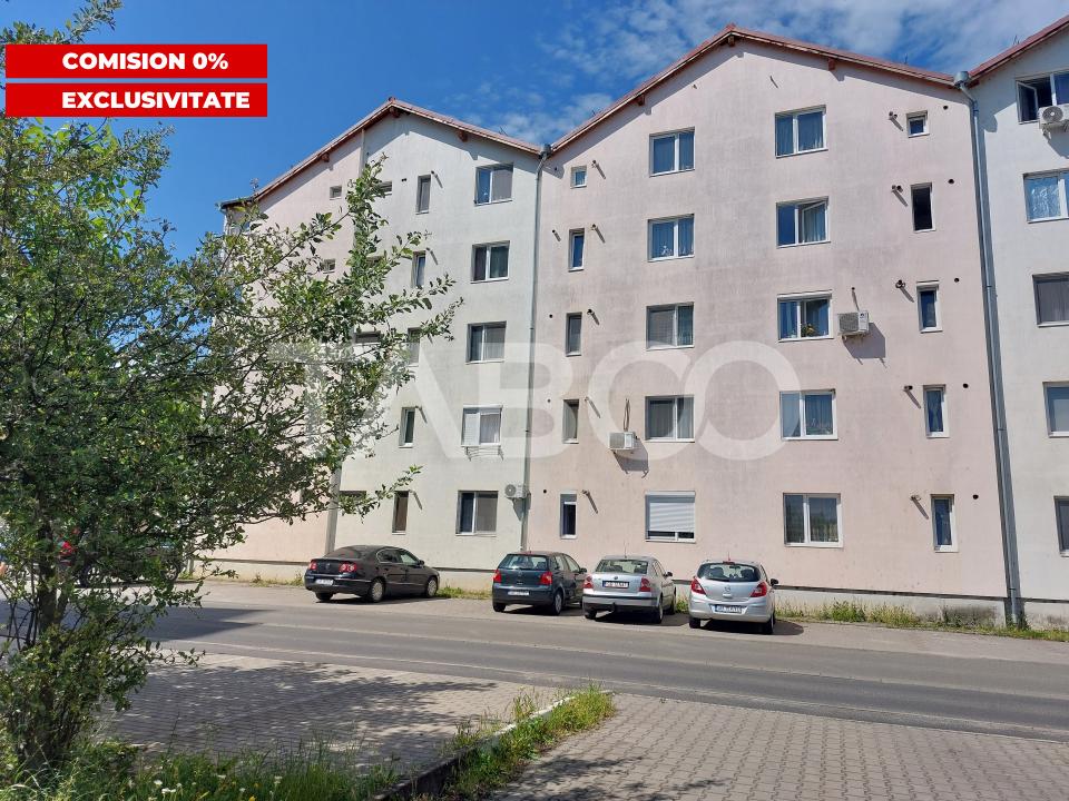 Garsoniera decomandata 26 mp etaj 2 geam la baie Str Frunzei Sibiu