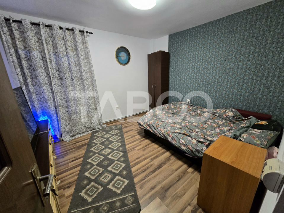 Garsoniera decomandata 28 mp utili mobilata utilata zona Tilisca Sibiu