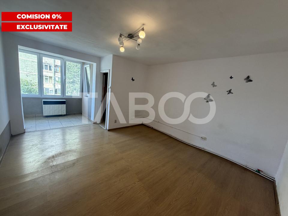 Garsoniera decomandata 35 mp utili etaj 2 zona Tudor Vladimirescu