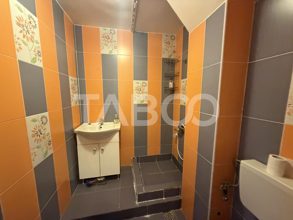 Garsoniera decomandata 35 mp utili etaj 2 zona Tudor Vladimirescu