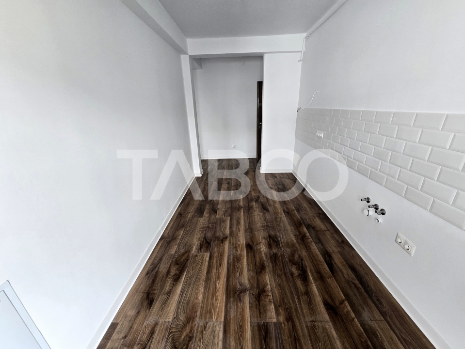 Garsoniera decomandata 37 mp utili balcon parcare Doamna Stanca Sibiu
