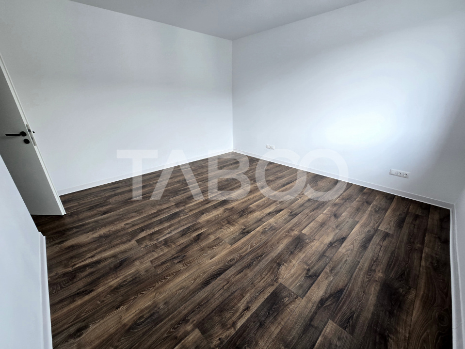 Garsoniera decomandata 37 mp utili balcon parcare Doamna Stanca Sibiu